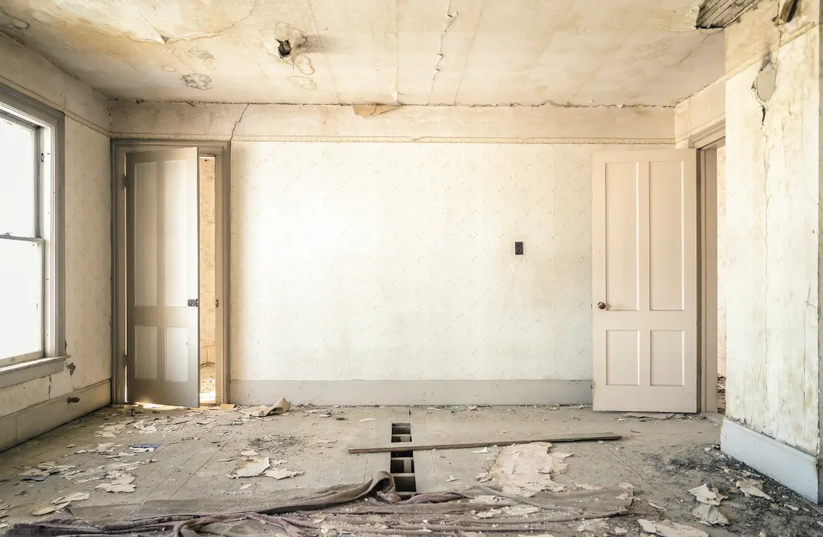 Waste disposal crew managing a cleanout project in Mechanicville